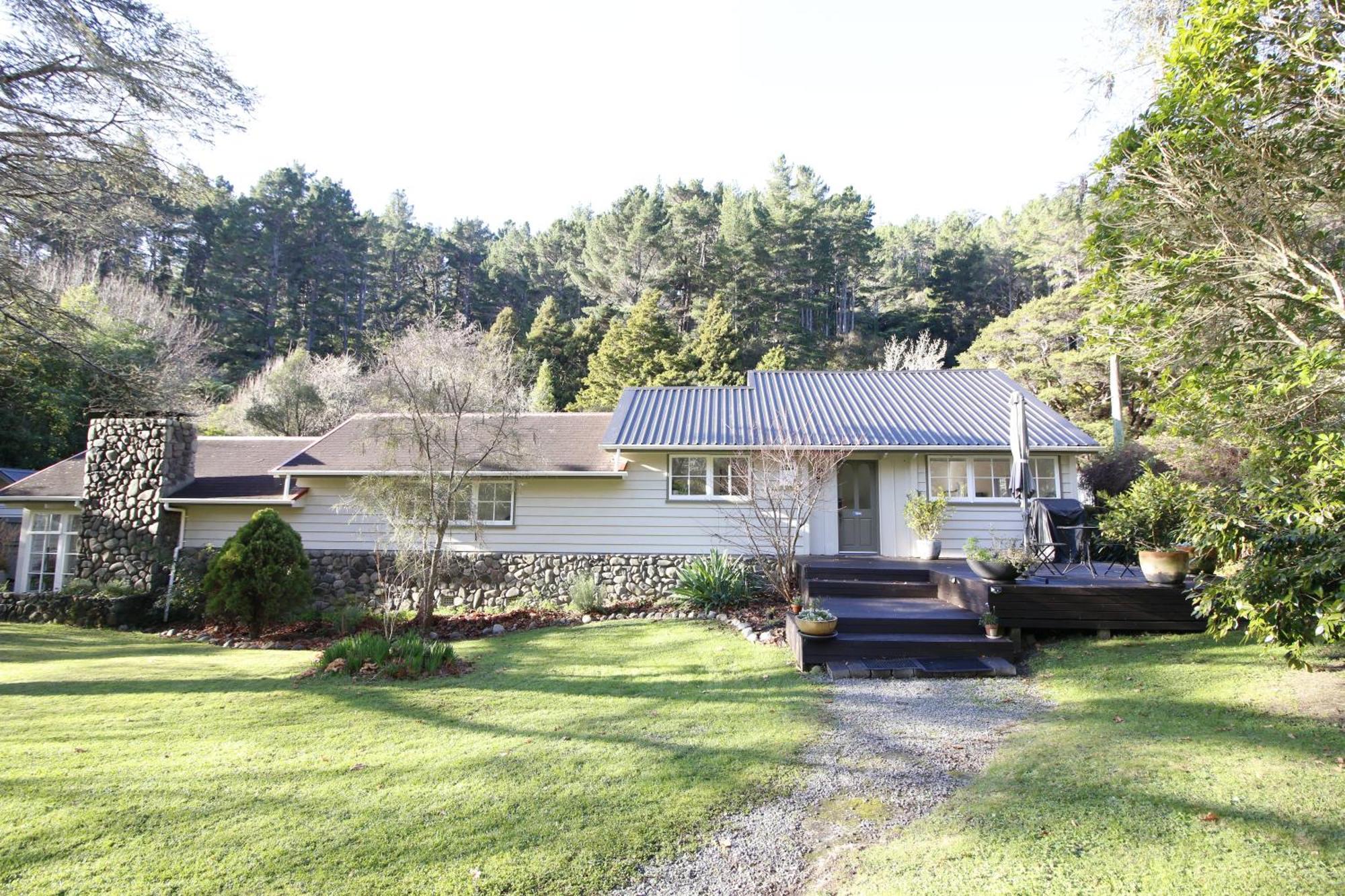 Pinehaven Cottage Upper Hutt Εξωτερικό φωτογραφία